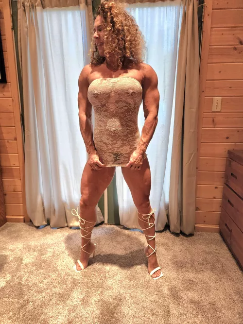 54 but still playing coed.....soccer. So kinda athletic...I guess 🤷🏼‍♀️