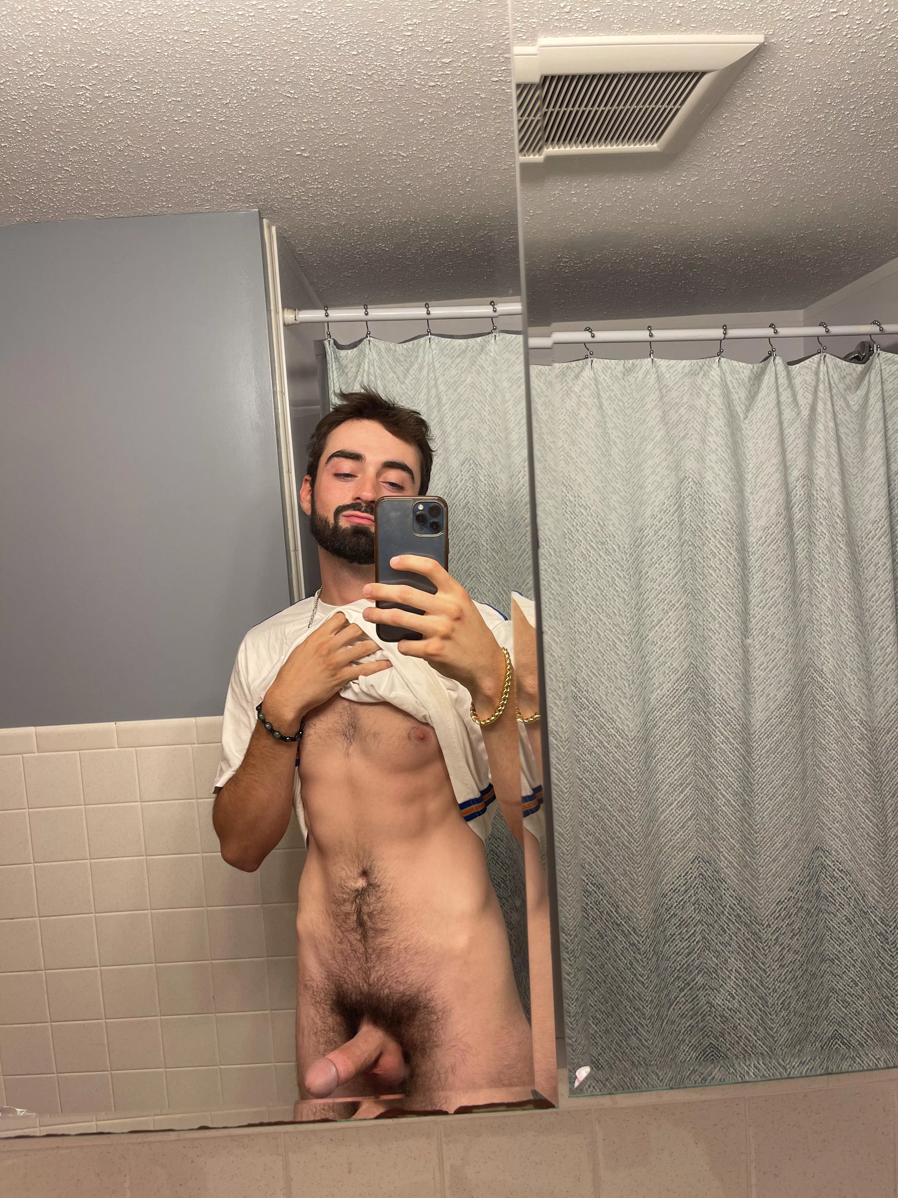 Anyone up? 😋