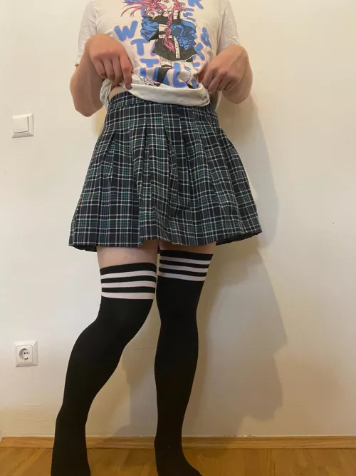 Hewwwoo I hope you luv my new outfit as much as I do🥰