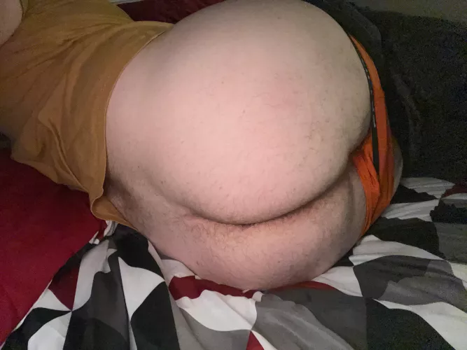 Lookin for attention dm :3