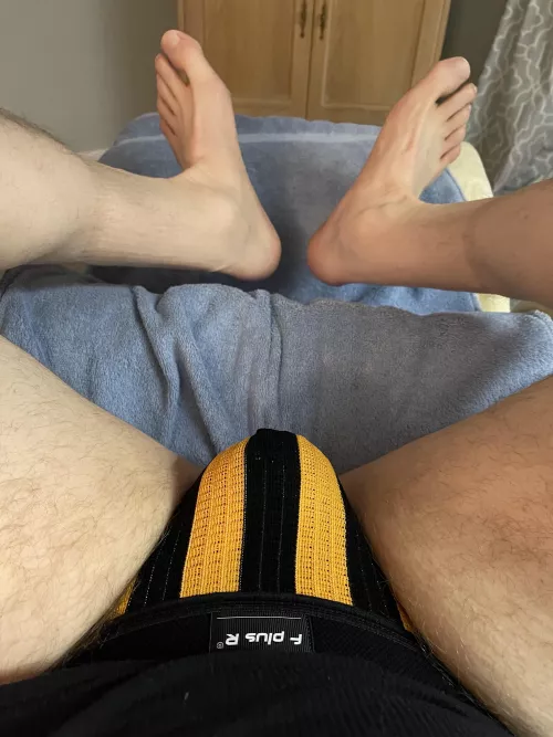 I’m wearing this jock to go out and meet up with some friends for a few beers… then coming back with them to play 😉