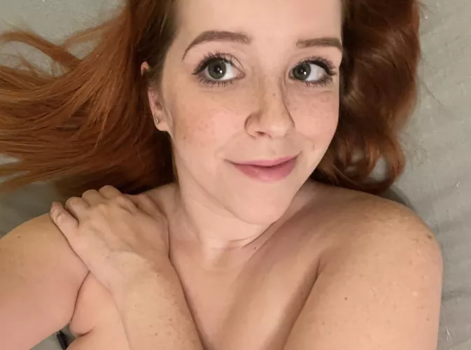 My insomnia kept me up alllll night, who wants to come make me breakfast 😂❤️