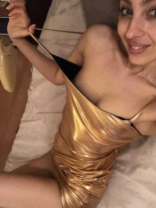 Oops 🤭 you keep dropping your pen, don't worry I'll get it for you