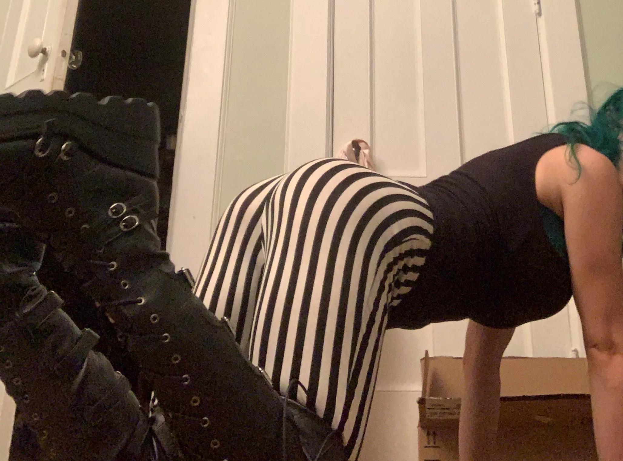 Striped leggings