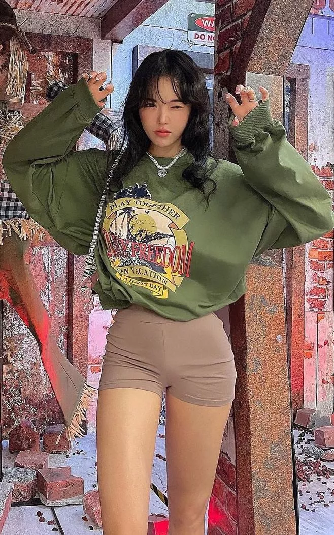 Tight shorts