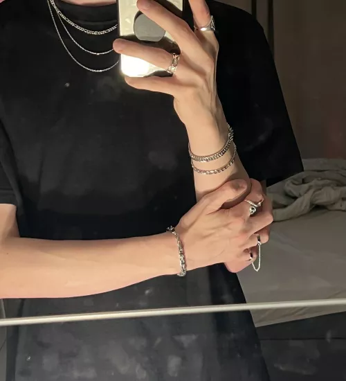 try not to have a forearm challenge (VERY HARD)