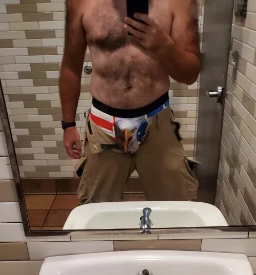 What do all cops and firemen have in common? They all want to be firemen.