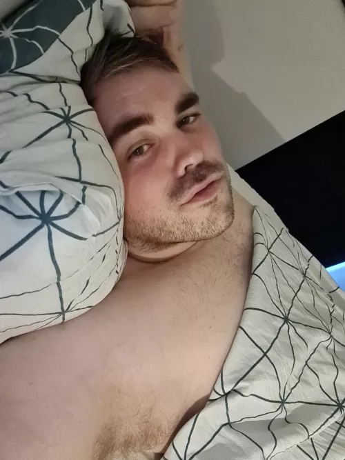 Almost weekend - gonna game sooo much 🎮