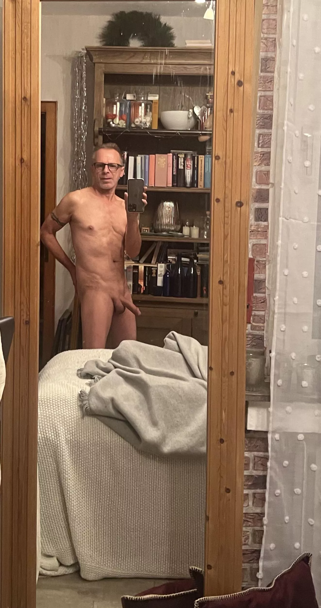 horny 64