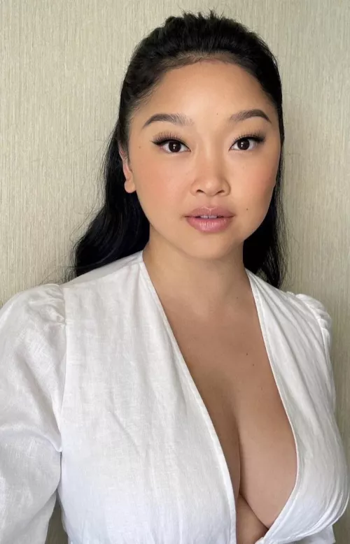 Lana Condor
