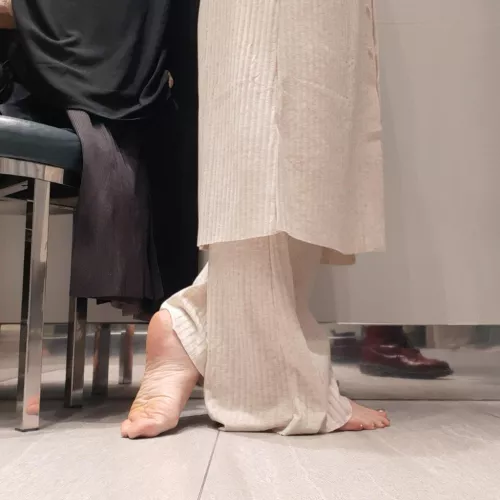 only for lovers of wrinkled feet