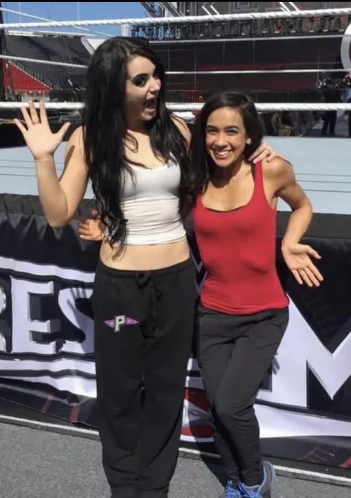Prime Paige and AJ Lee 🍆