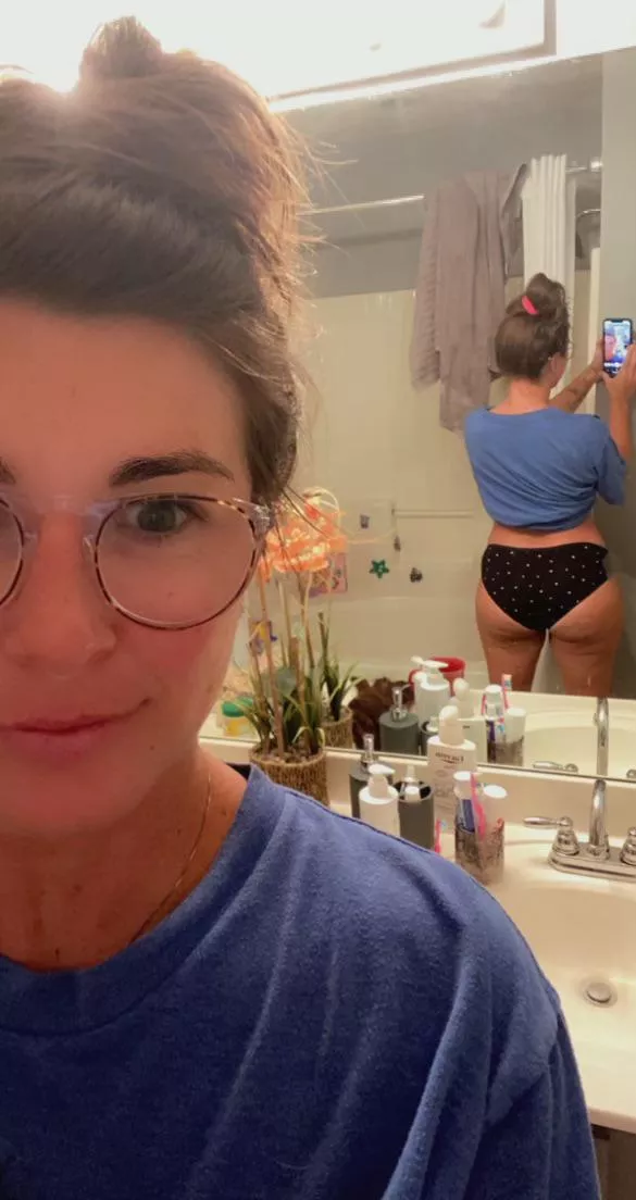 😘