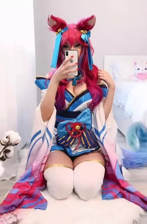 Ahri cosplay