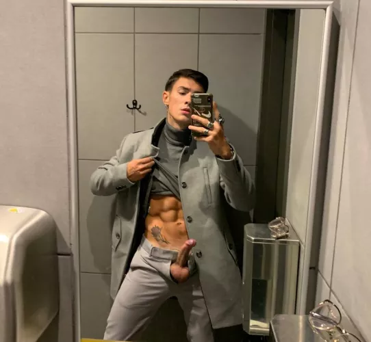 It was a crazy adventure. Shared the full video with my fans😽