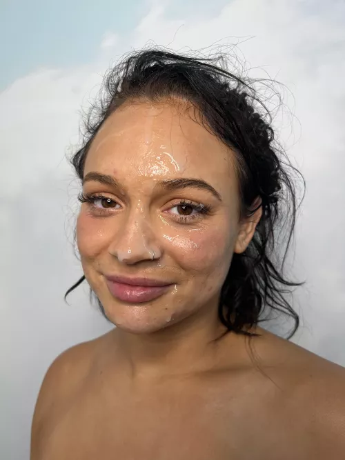 Left Lexi Sample Drenched!