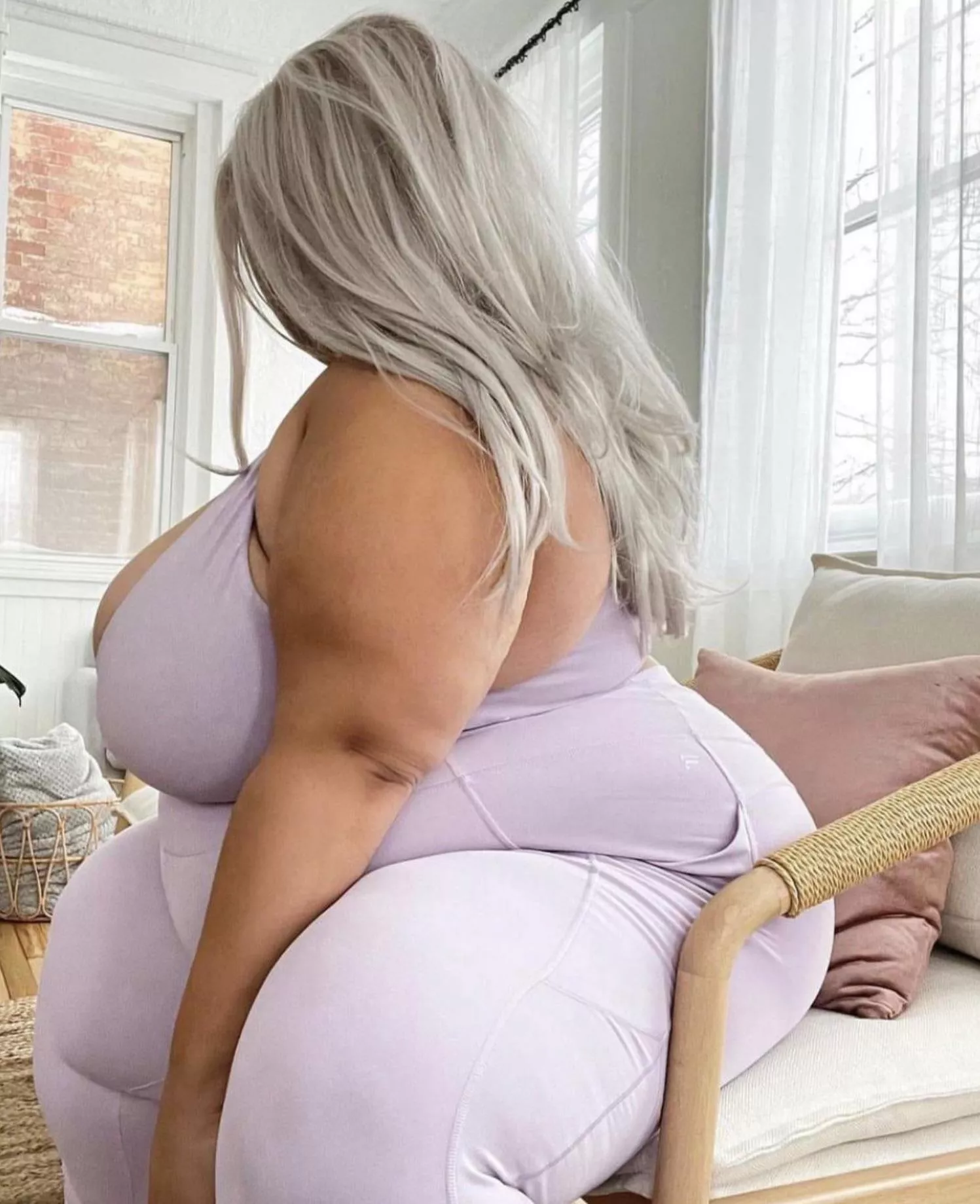 Lilac daydreams