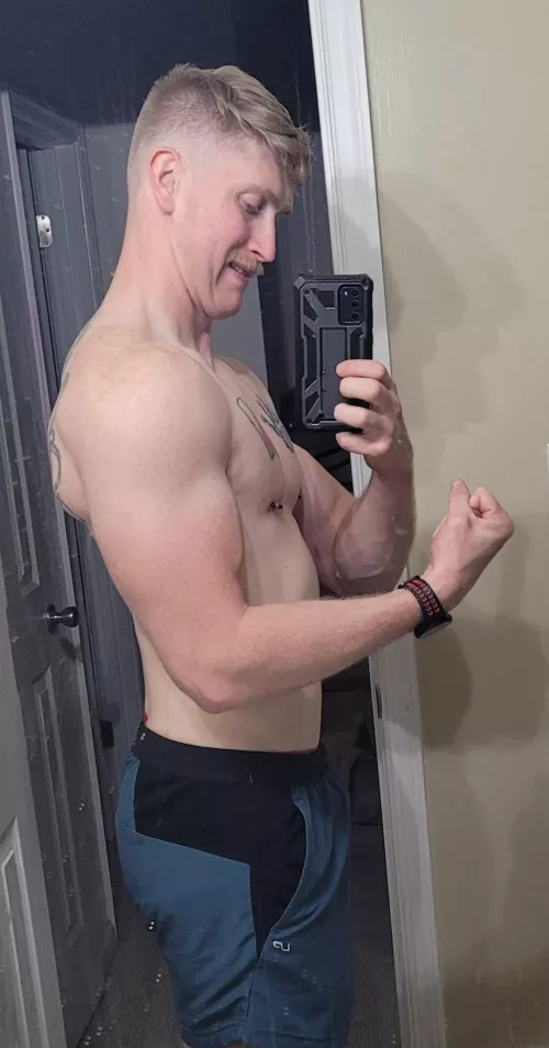 (m) finally got around to taking a post workout Photo.