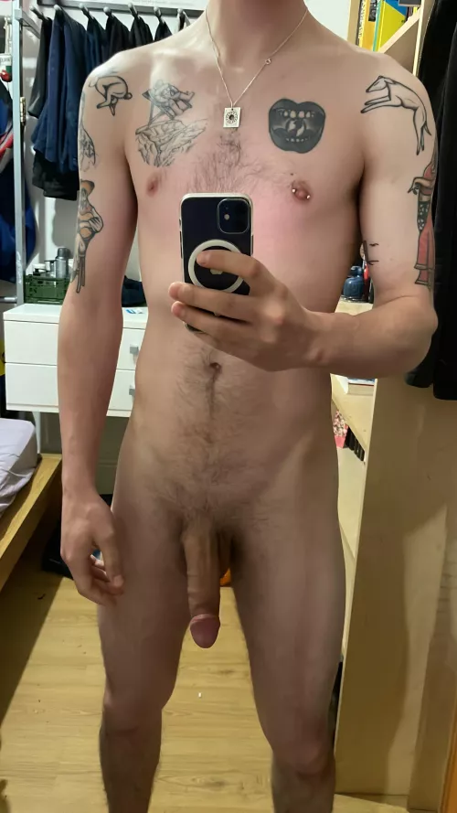 [M] tatted 25yr old