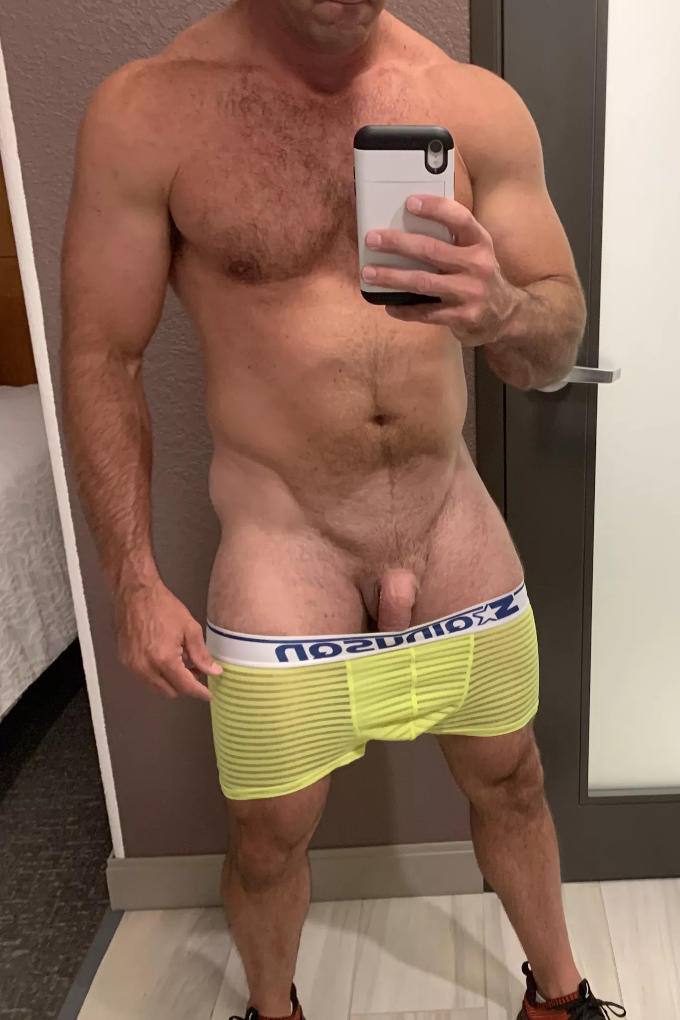 Refuse to age. 48M.