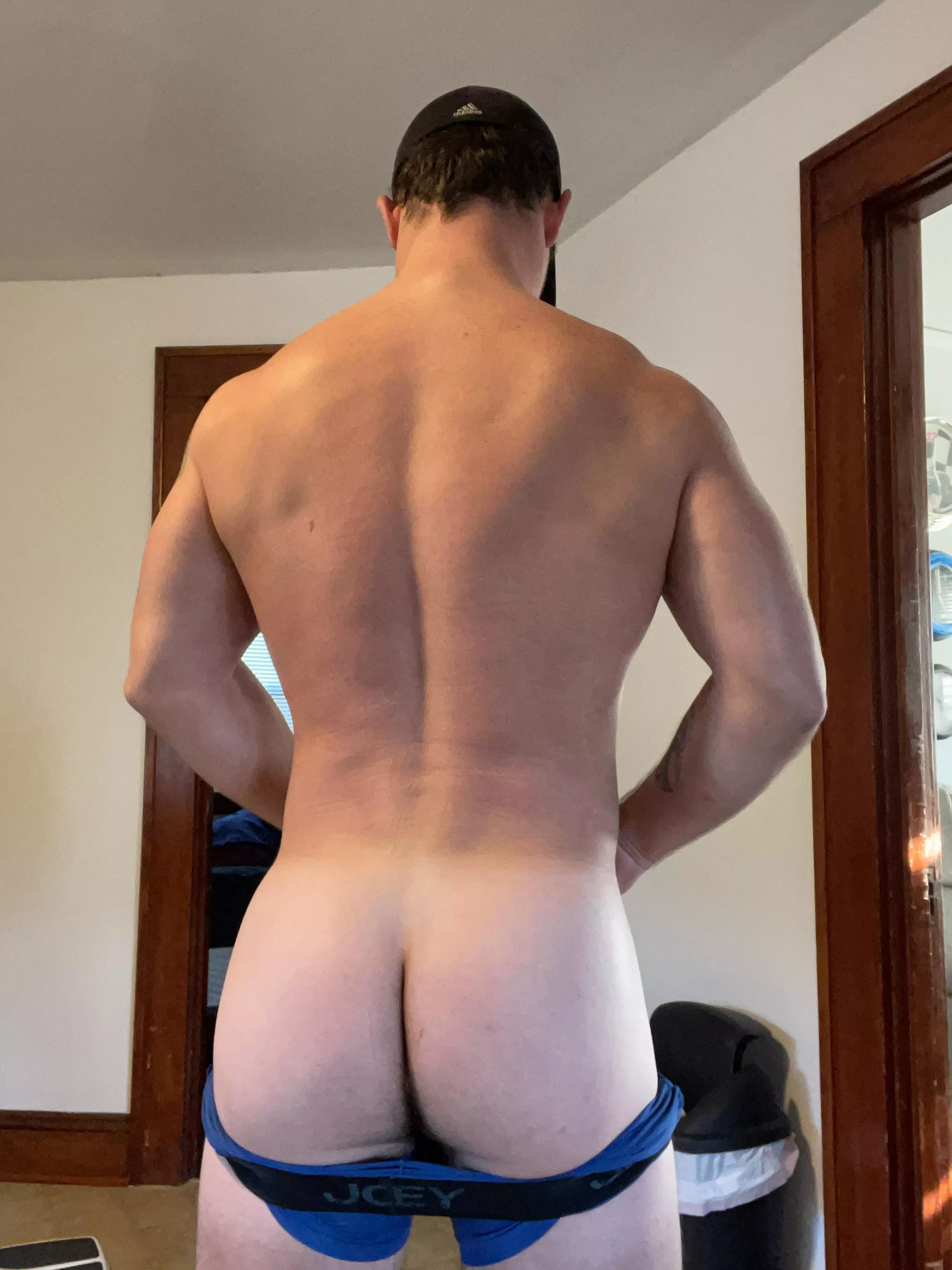 Spread me open