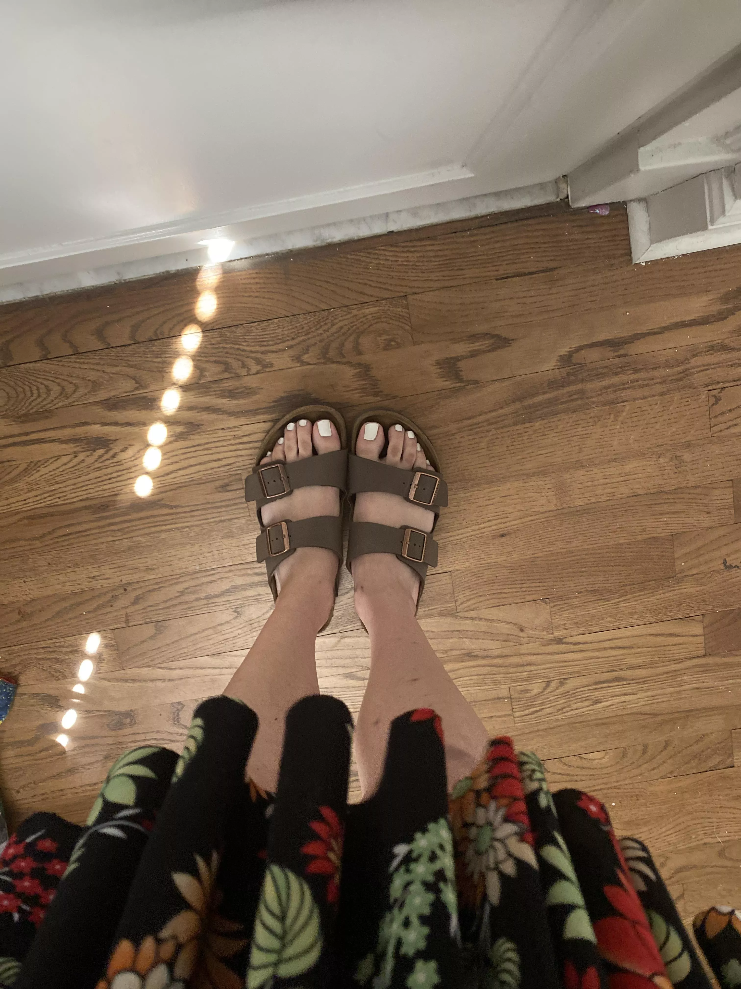 About to head to work in my favorite sandals <3