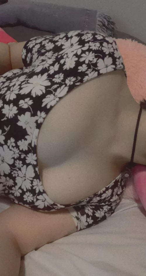 Come cuddle with me 💋