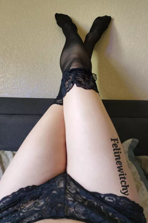 Do you have what it takes to spread these legs?