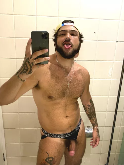 Horny AF today more on bio 😈