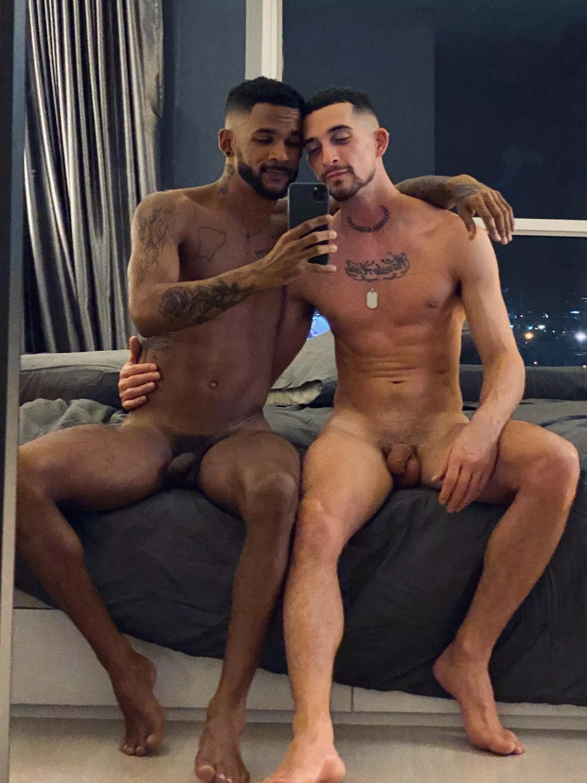 Just cum to the bed with us! 🥵