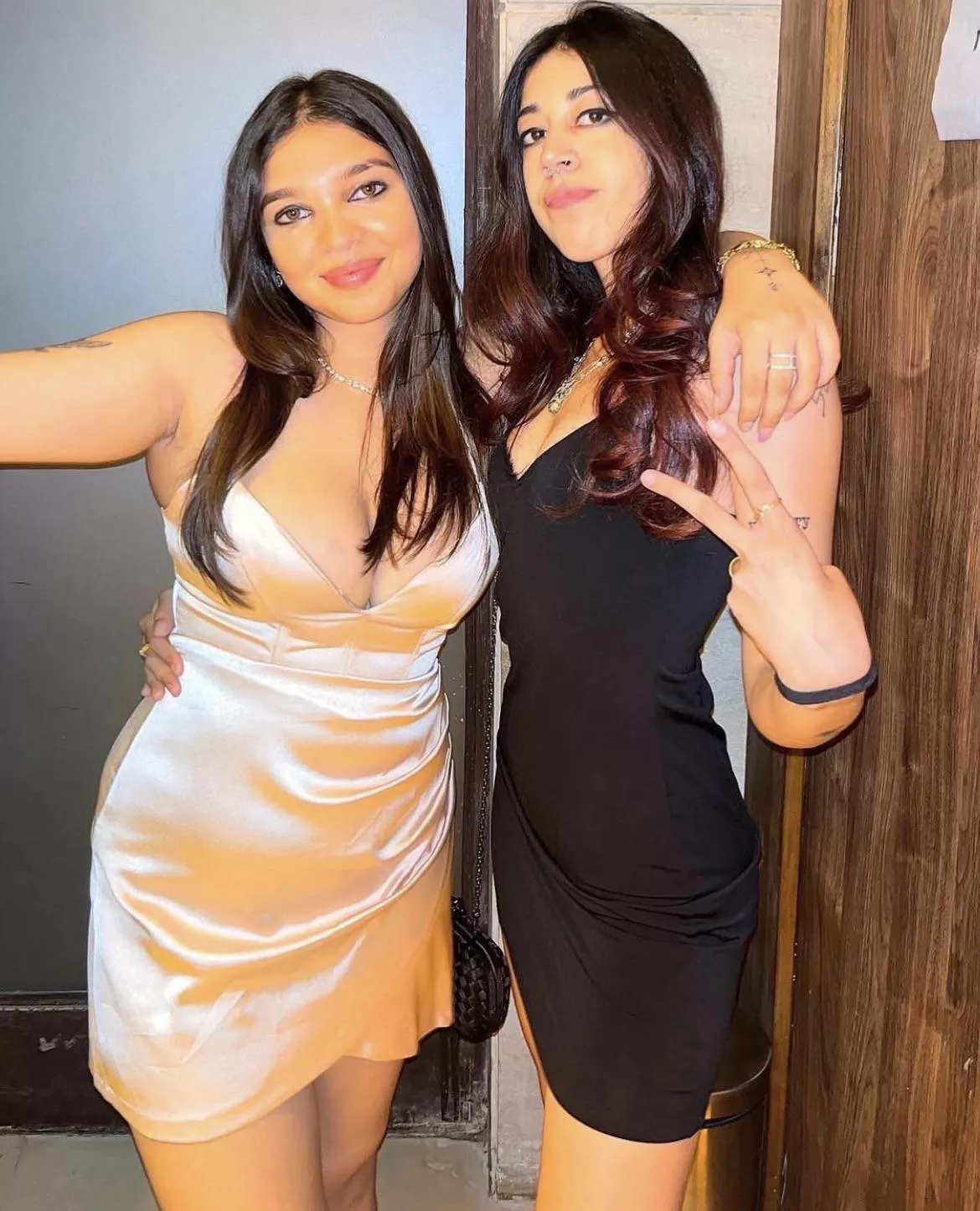 Left or right ?