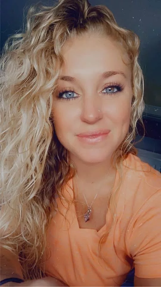 More curls for your pleasure.
