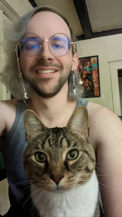 My gaming buddy helping with my ARR relic quests today