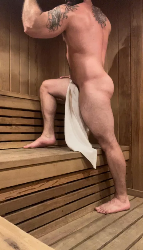 Some sauna sauntering