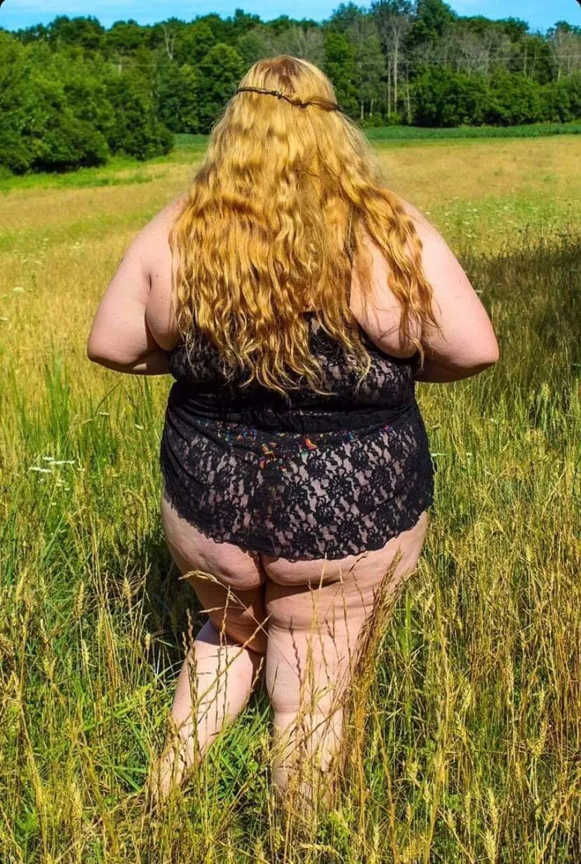 Suns out, buns out🍑