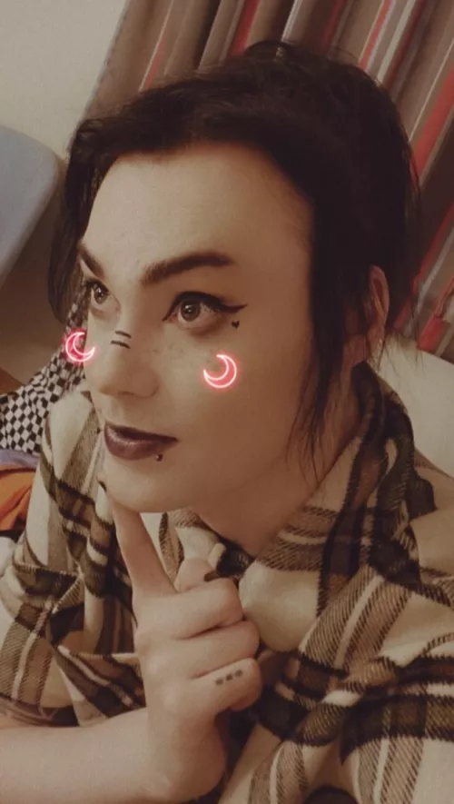 Day dreaming about who knows what 🤭