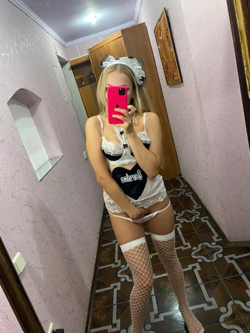 do you think i think about your cock while my hand is in my panties? 😏