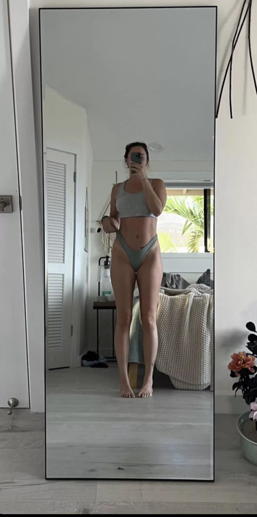 Mom bod 🔥