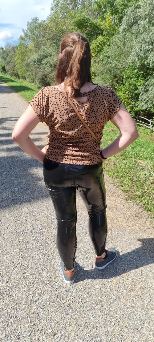 Pulled the dress up a bit 😉