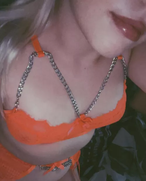 This Barbie wanna play dirty, can you stand it? 💓🍭💦