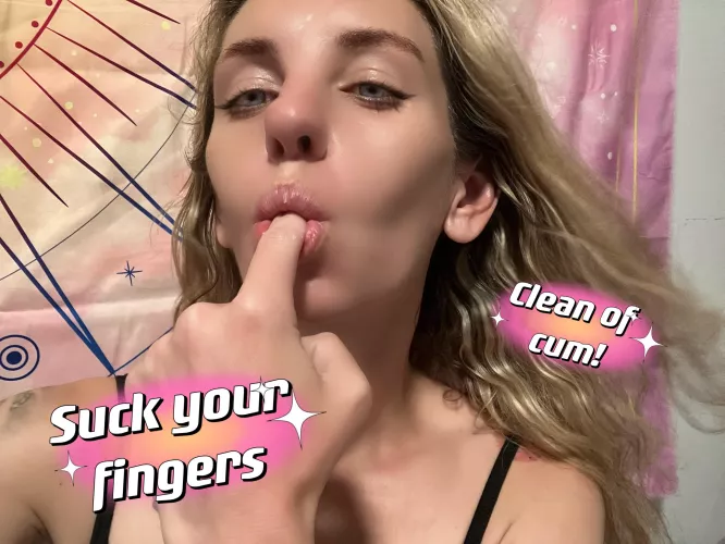You know you love the suspense of licking that cum off your fingers !