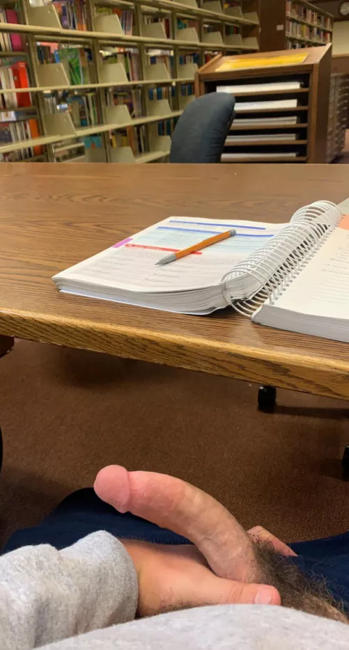 19 got horny while doing homework… tell me what you think;) Pms Open