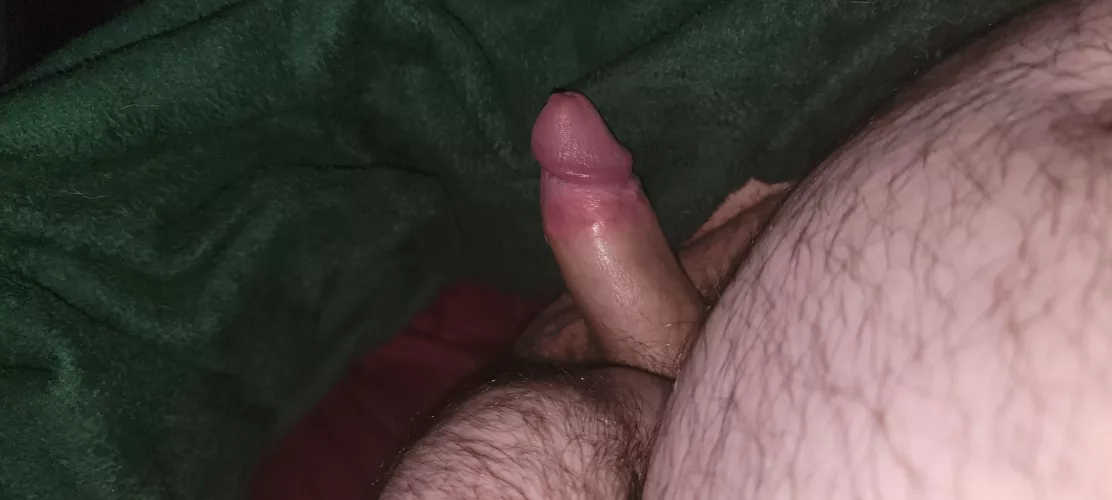 30 Looking to edge some. Looking for a bear bud to join me.