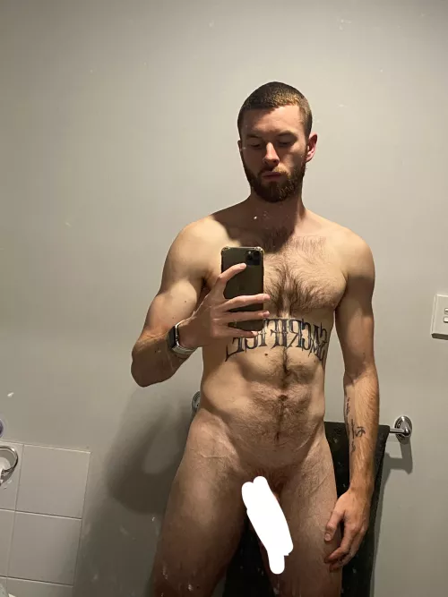 About to get busy in the shower! OF link in bio!😤🍆💦