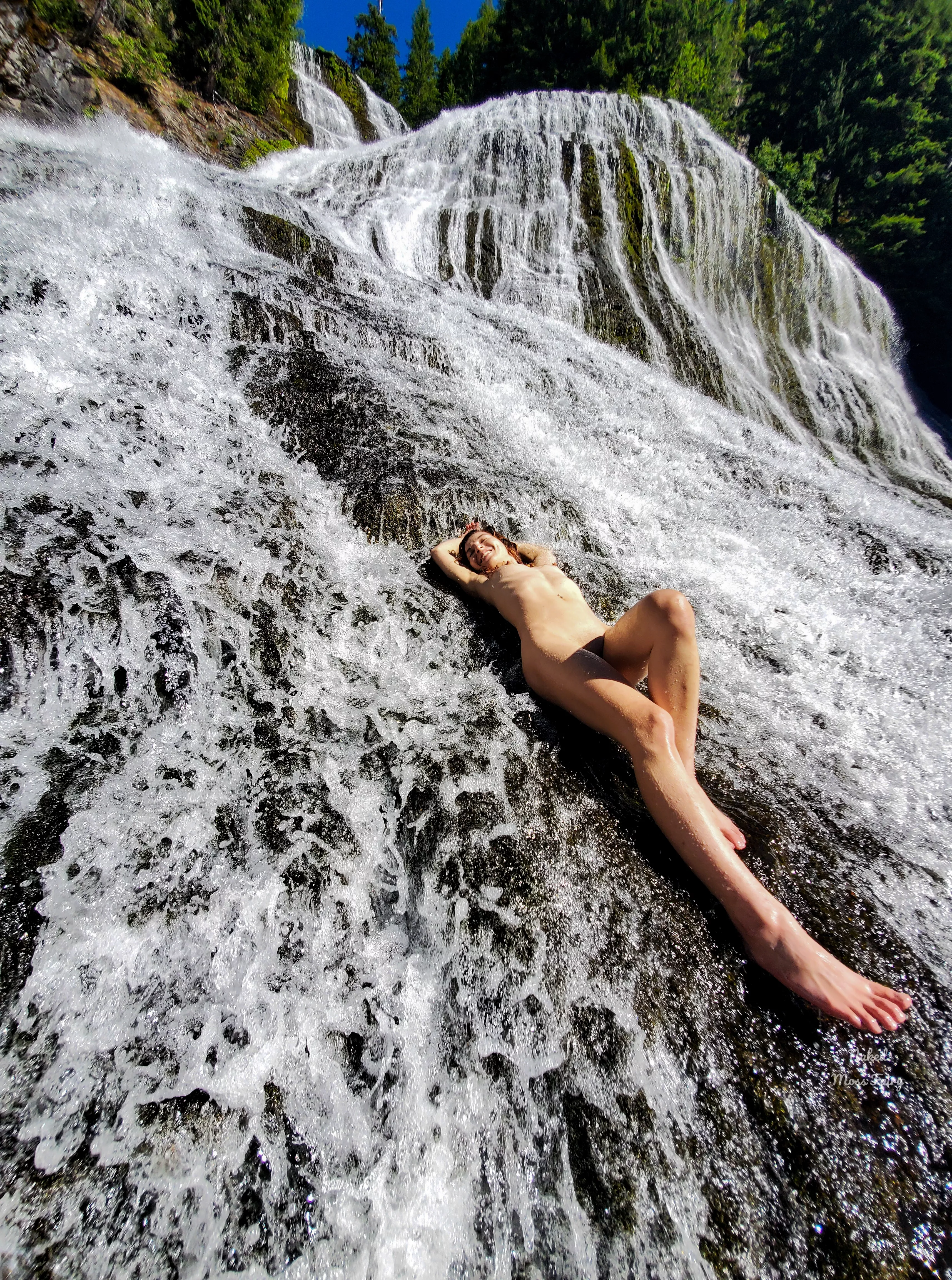 Casually laying on a waterfall 💦😋