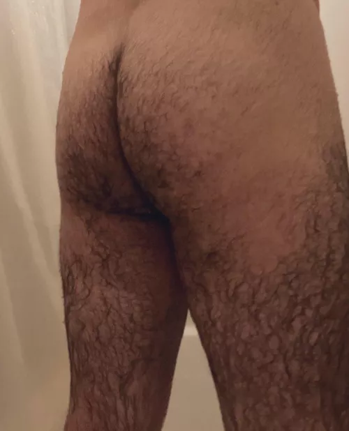 Hairy ass