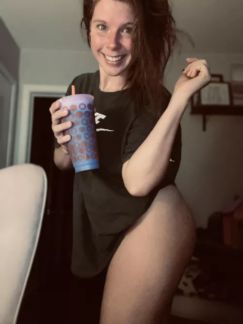 Hope everyone has a productive Monday ☕️