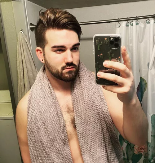 Hope everyone’s Monday is going well! New here 👋