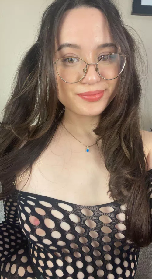 Hope you like my lil nip tease today 😈