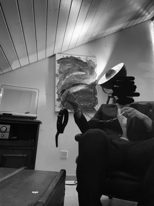 I know you like to be on a leash, right? [M]